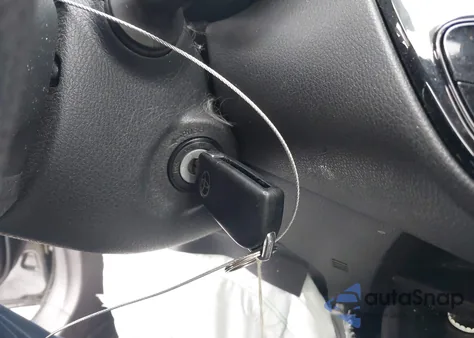 2019 Toyota C-Hr Le z USA, uszkodzony, nr VIN JTNKHMBX3K1044604